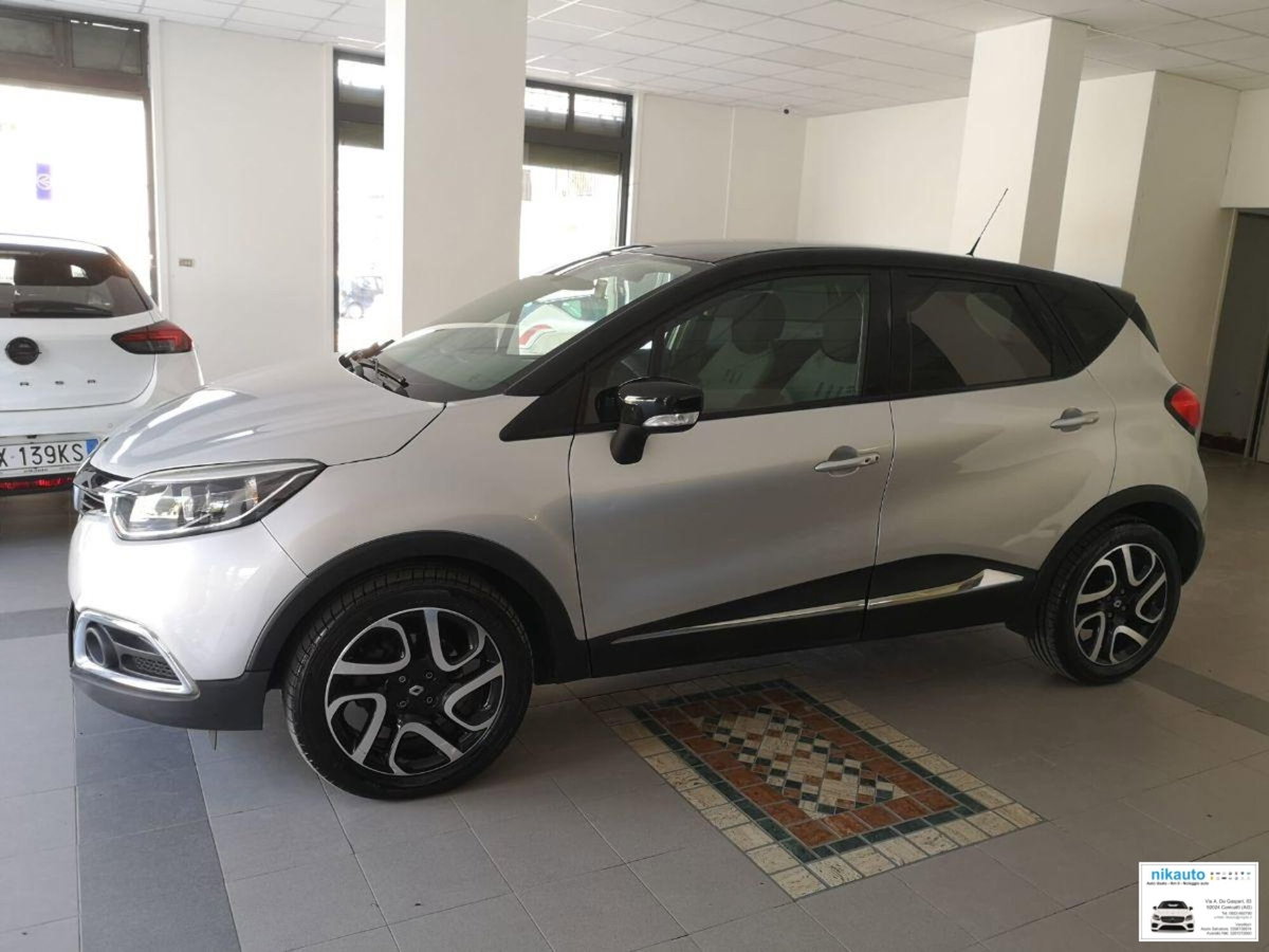 Renault Captur 1.5 dCi 8V 90 CV EDC Energy R-Link (4)