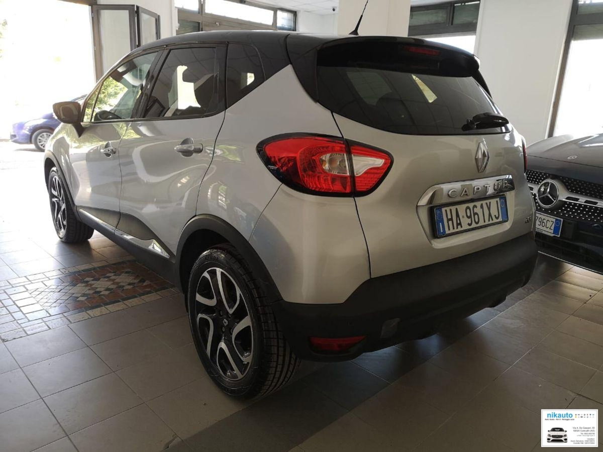 Renault Captur 1.5 dCi 8V 90 CV EDC Energy R-Link (8)