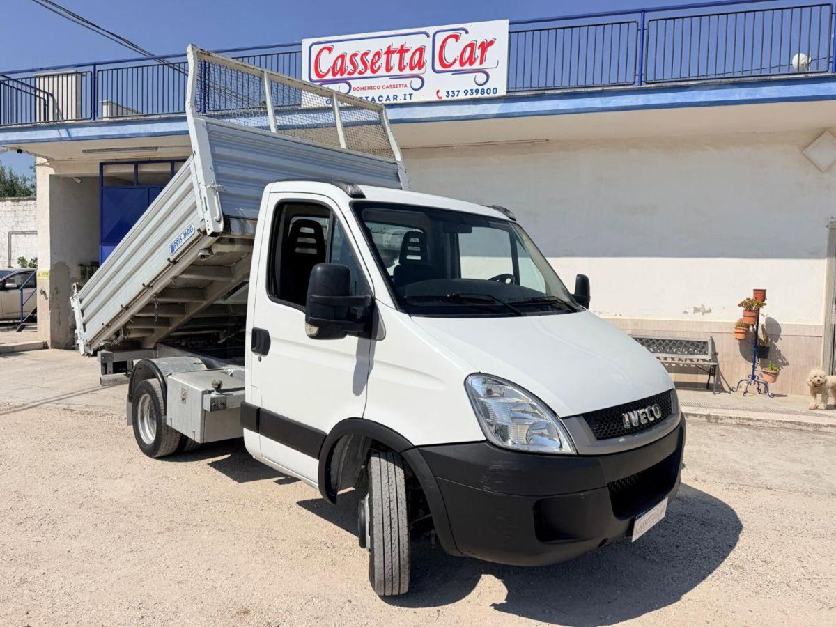 Iveco Daily Telaio 35C15 3.0 Hpi PL-RG Cabinato (2)