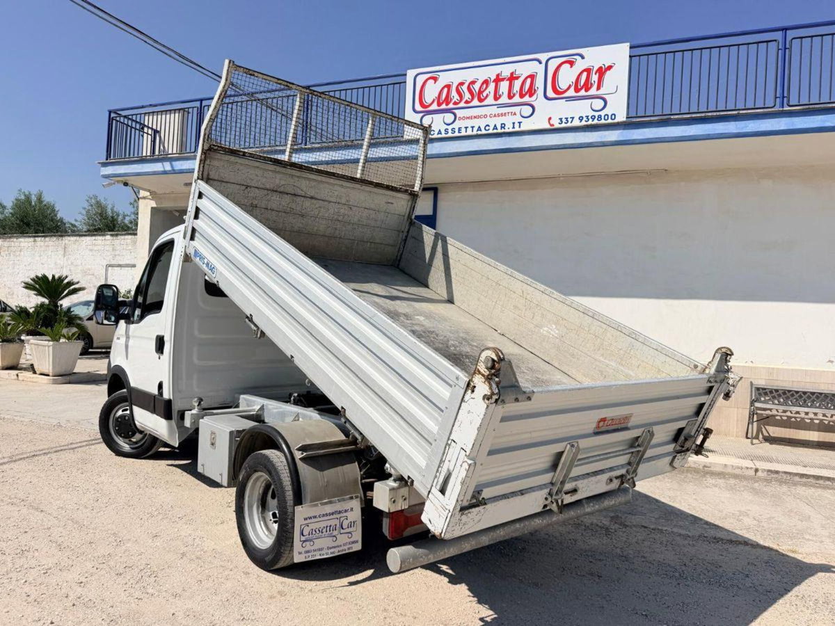 Iveco Daily Telaio 35C15 3.0 Hpi PL-RG Cabinato (3)