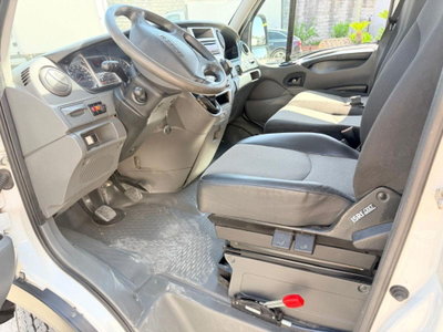 Iveco Daily Telaio 35C15 3.0 Hpi PL-RG Cabinato (9)