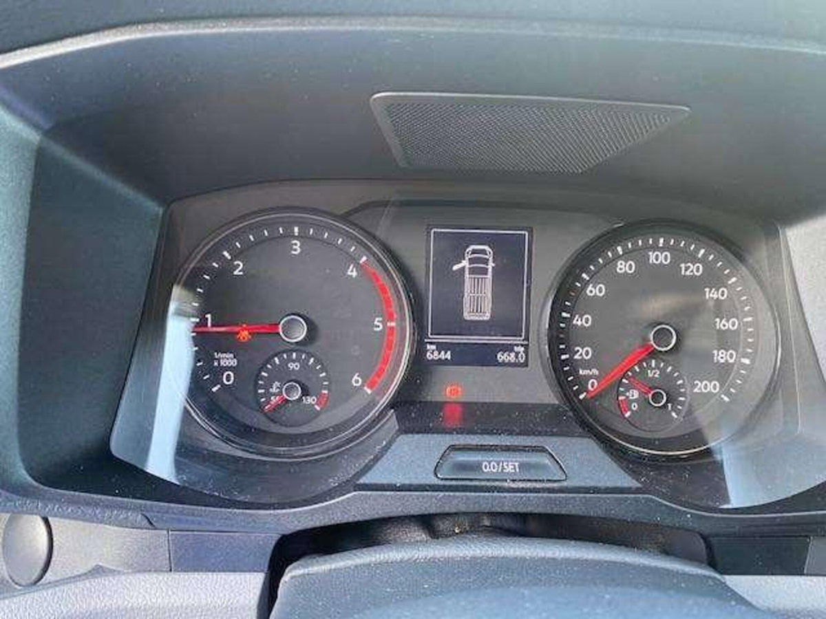 Volkswagen Veicoli Commerciali Crafter Furgone 35 2.0 tdi 140cv L3H3 (11)