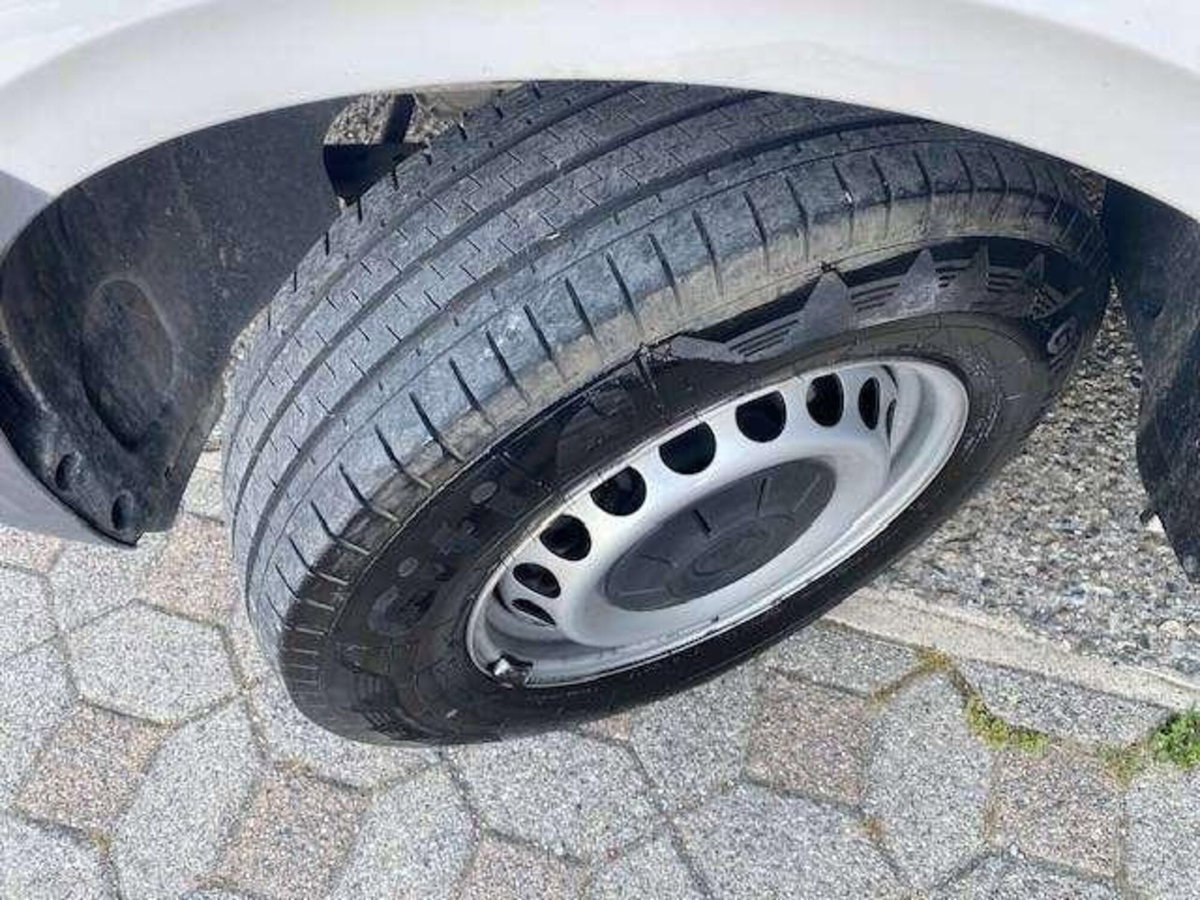 Volkswagen Veicoli Commerciali Crafter Furgone 35 2.0 tdi 140cv L3H3 (14)
