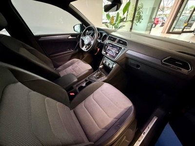 Volkswagen Tiguan 2.0 TDI 150 CV SCR DSG 4MOTION R-Line (10)