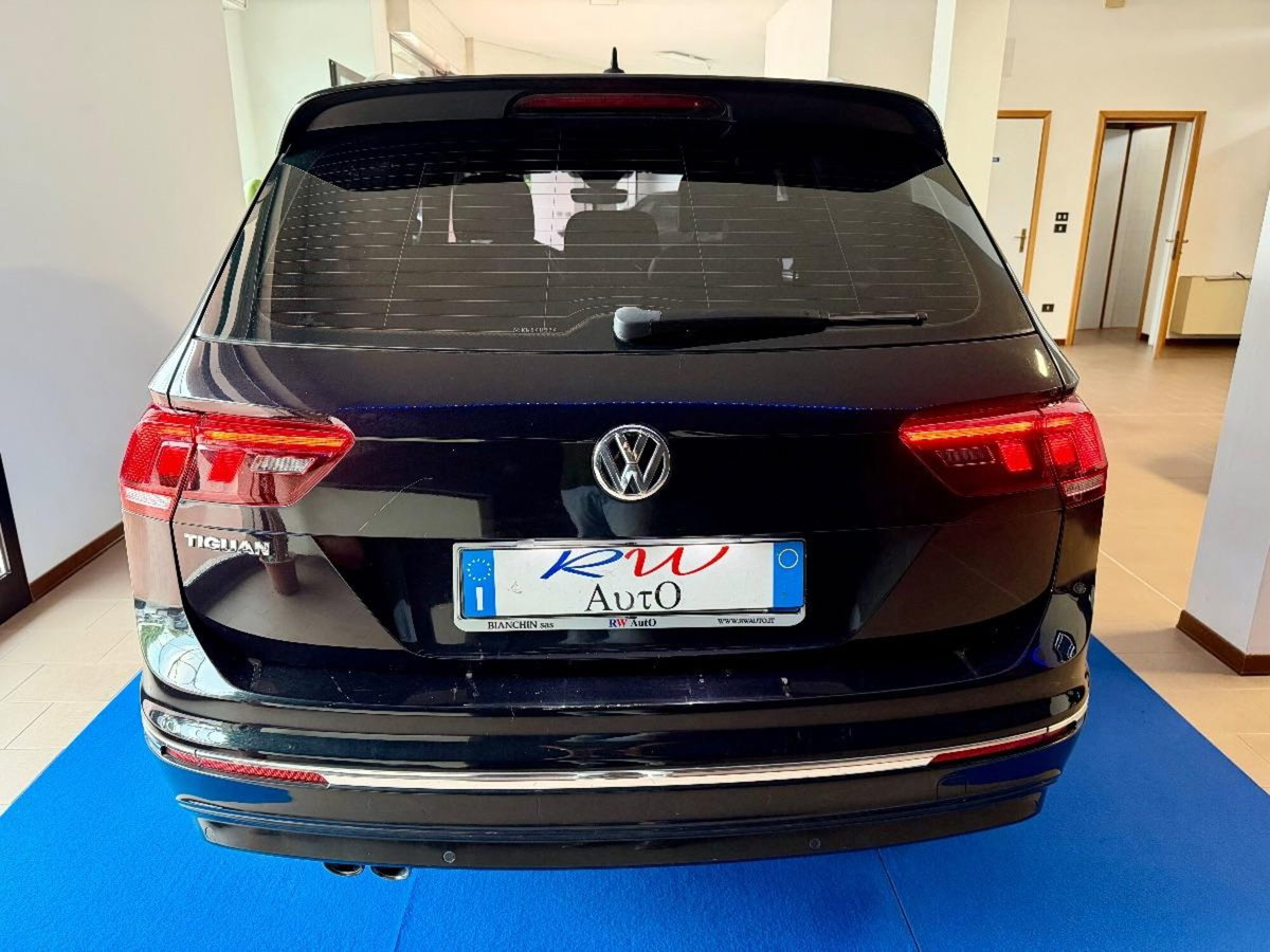 Volkswagen Tiguan 2.0 TDI 150 CV SCR DSG 4MOTION R-Line (7)