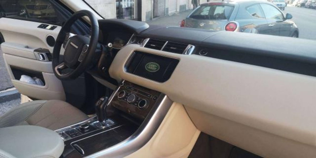 Land Rover Range Rover Sport 3.0 TDV6 HSE Dynamic (11)