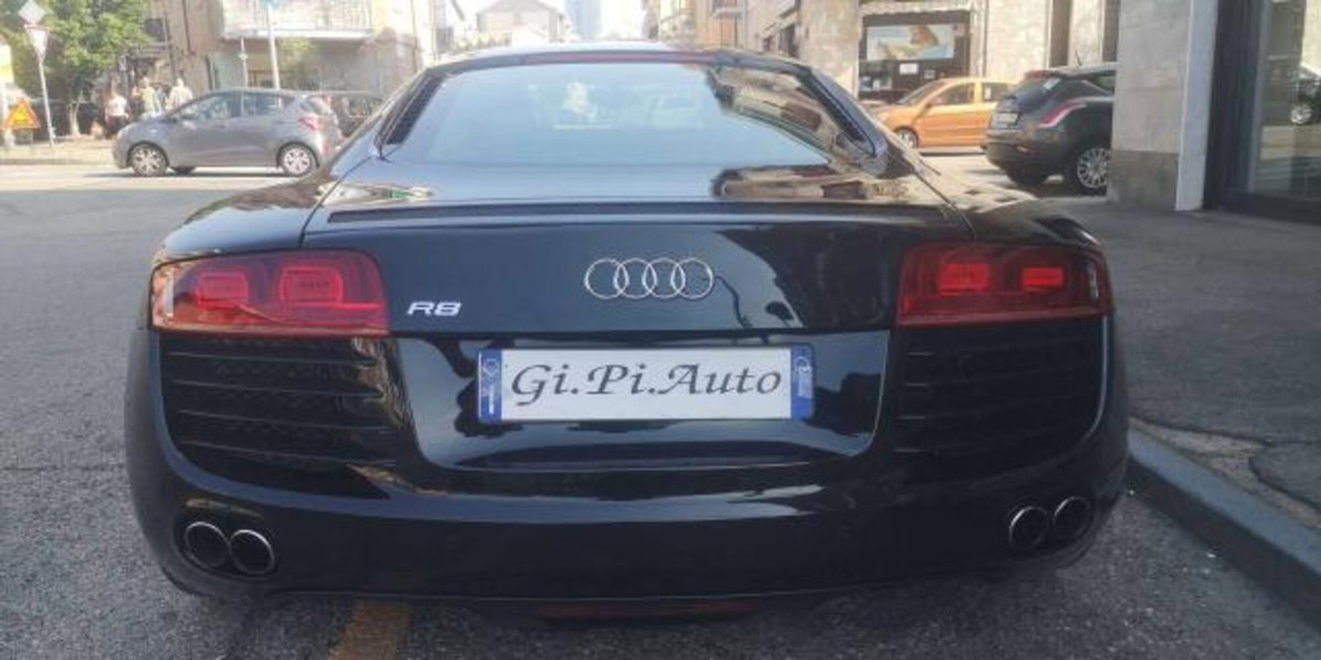 Audi R8 Coupé 4.2 V8 FSI quattro (10)