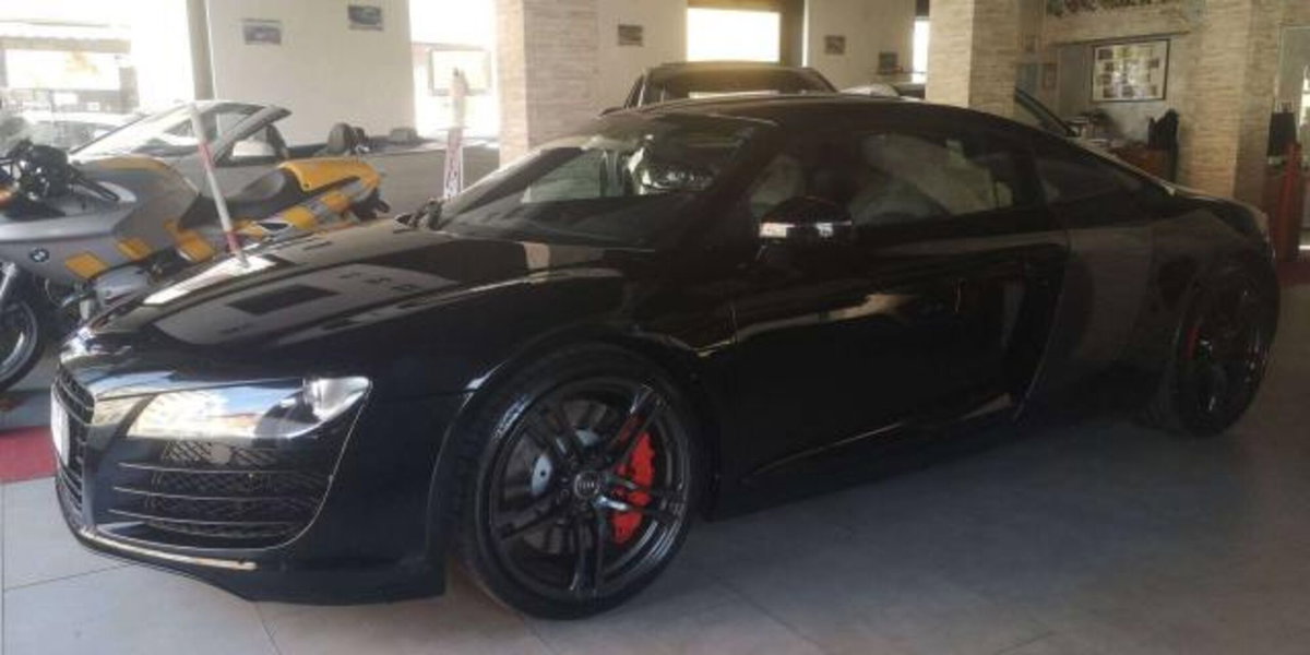 Audi R8 Coupé 4.2 V8 FSI quattro (4)
