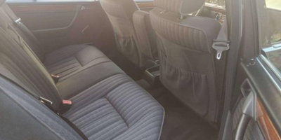 Mercedes-Benz Classe E 200 Executive (14)