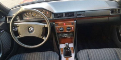 Mercedes-Benz Classe E 200 Executive (8)