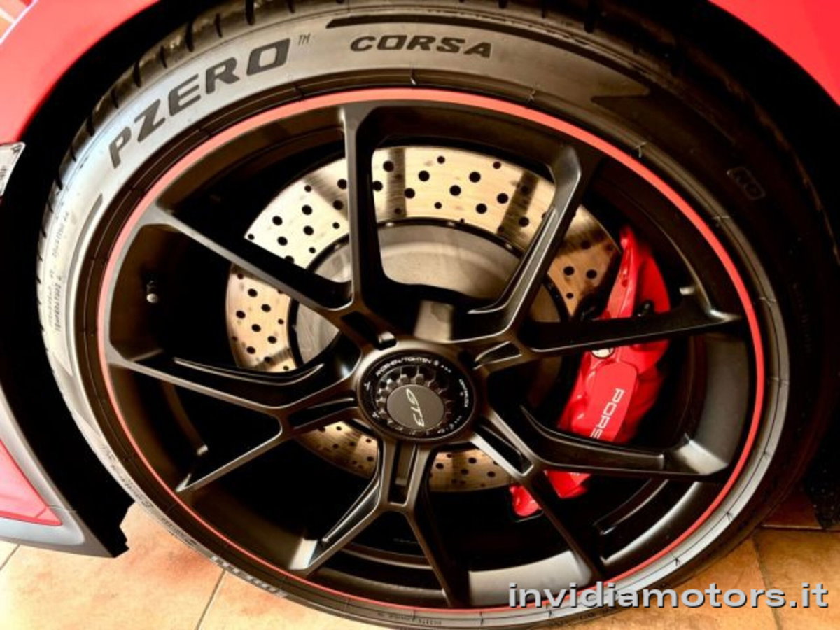Porsche 911 Coupé 4.0 GT3 (7)