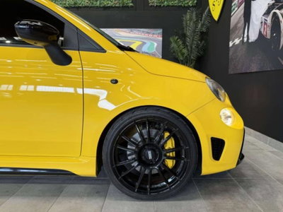 Abarth 595 595 1.4 Turbo T-Jet 180 CV Competizione (8)