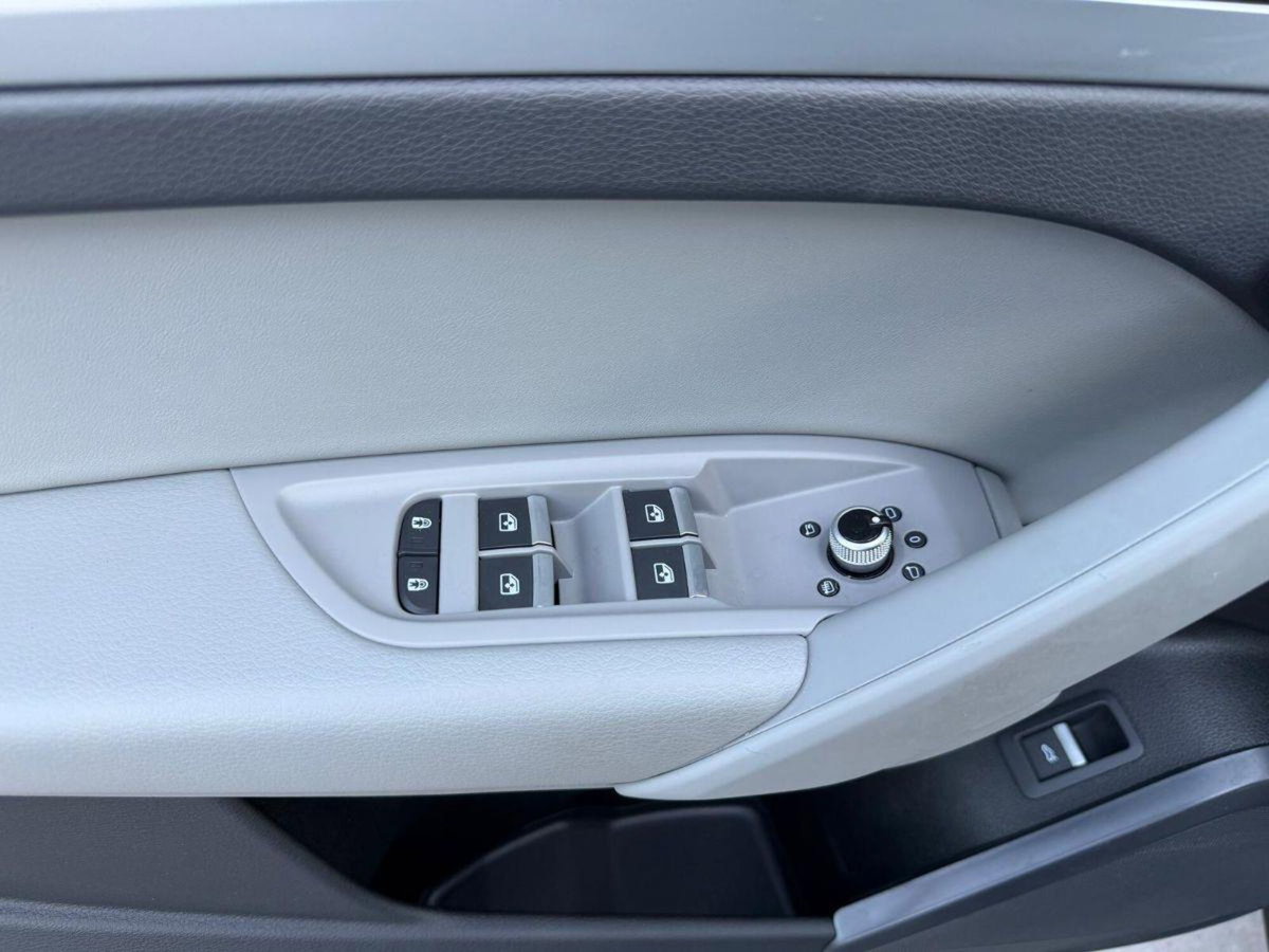 Audi Q5 40 TDI 204 CV quattro S tronic S line plus (11)