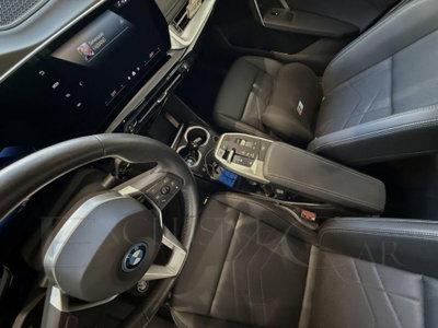 BMW iX1 edrive 20 MSport (13)