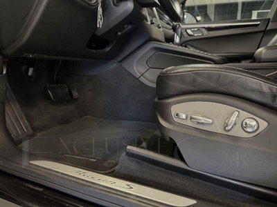 BMW iX1 edrive 20 MSport (14)