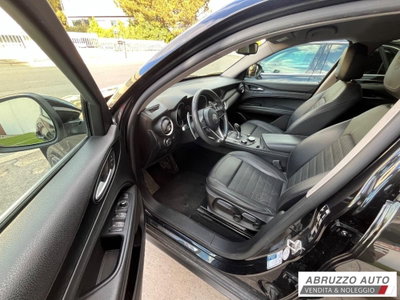 Alfa Romeo Stelvio Stelvio 2.2 Turbodiesel 210 CV AT8 Q4 GT Junior (8)