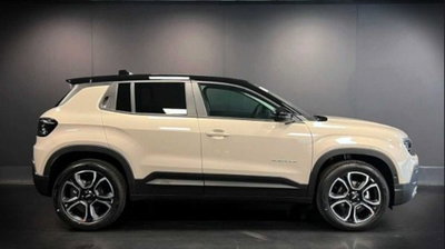 Jeep Avenger 1.2 turbo Summit fwd 100cv (2)