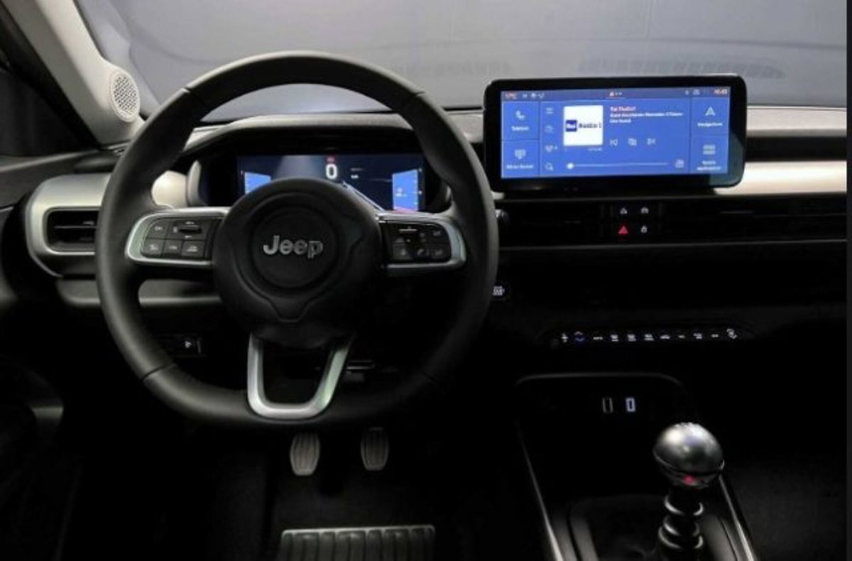 Jeep Avenger 1.2 turbo Summit fwd 100cv (3)