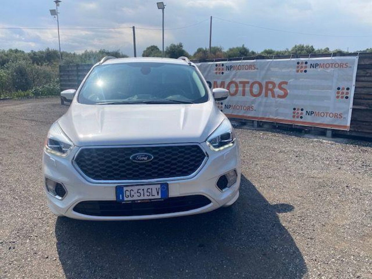 Ford Kuga 2.0 TDCI 150 CV S&S 4WD Vignale (2)