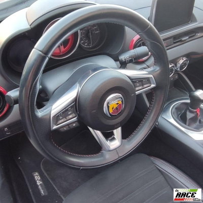 Abarth 124 Spider 1.4 Turbo MultiAir AT 170 CV Scorpione (10)