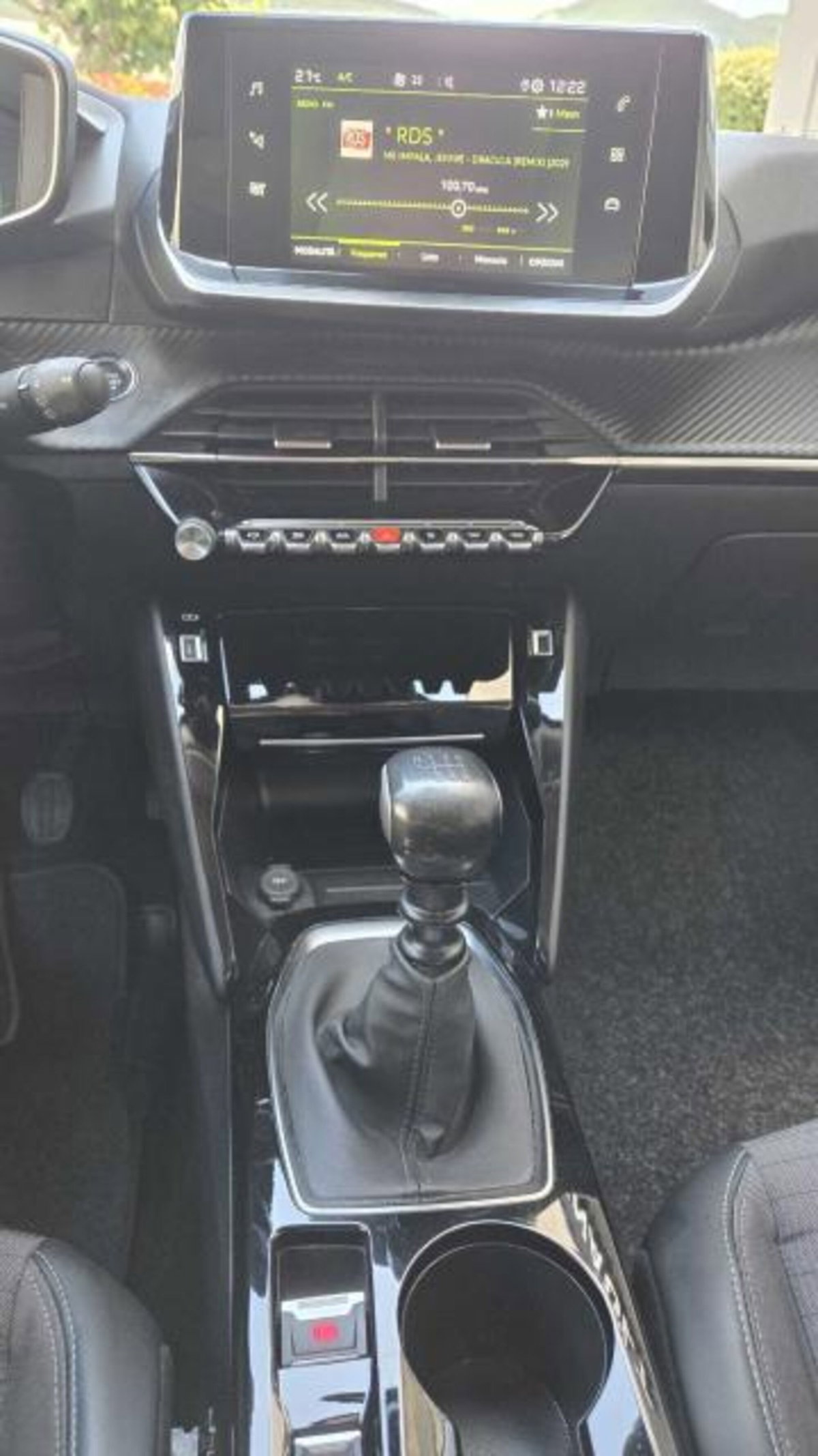 Peugeot 2008 PureTech 100 S&S Active (9)