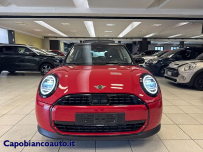 MINI Mini 3p 1.5 C Favoured auto (2)