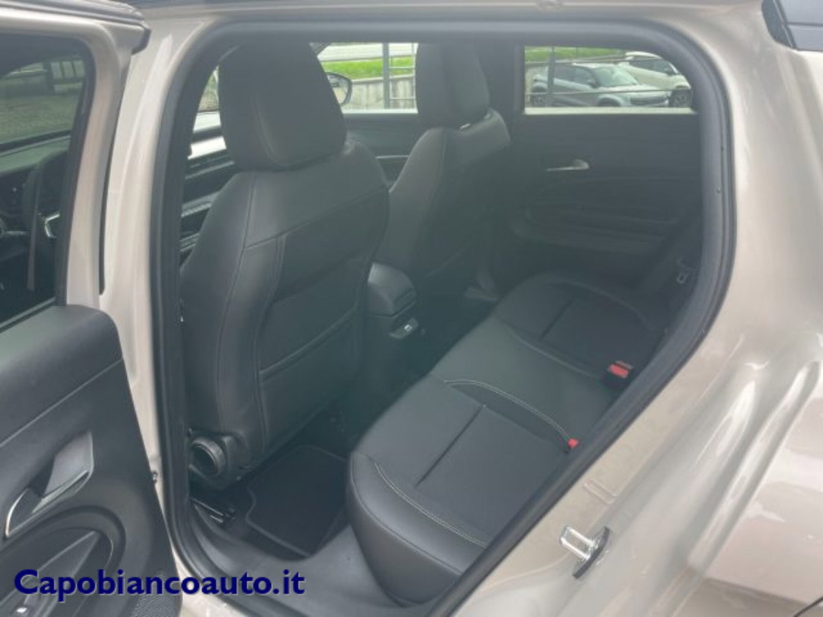 Jeep Avenger 1.2 turbo Summit fwd 100cv (16)