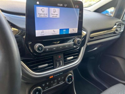 Ford Fiesta 1.1 75 CV 5 porte Titanium (11)