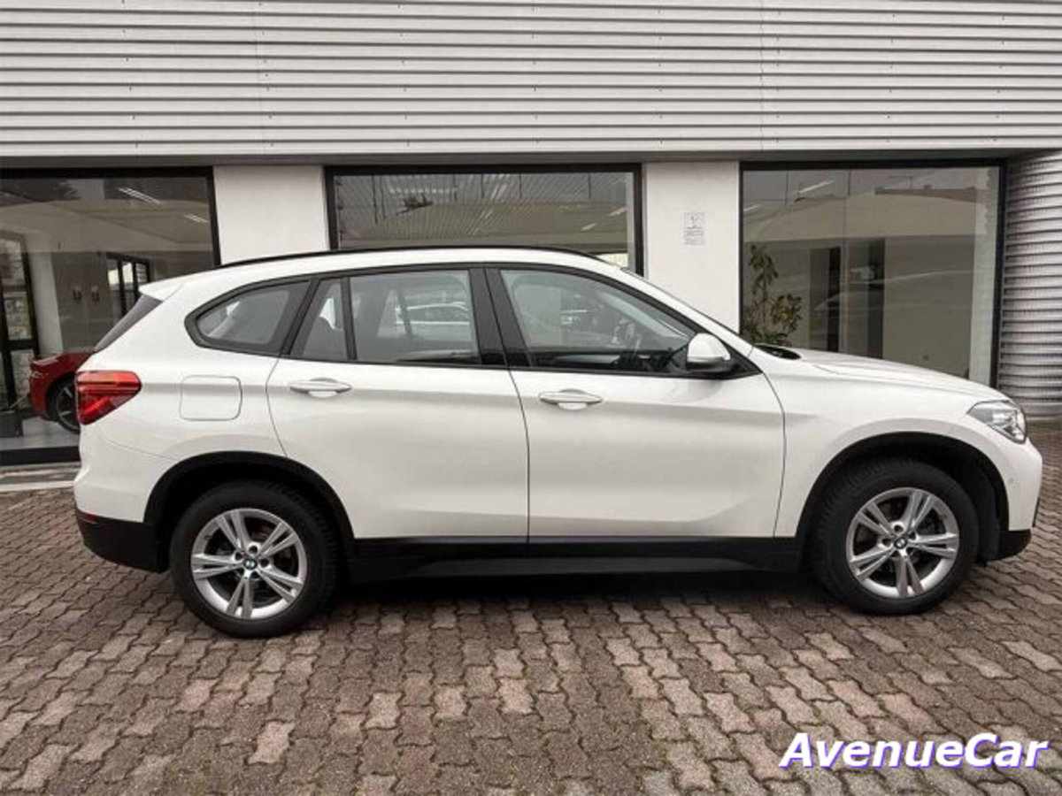 BMW X1 sDrive 18d Msport (4)