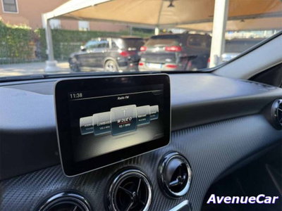 Mercedes-Benz GLA SUV 180 d Sport (17)