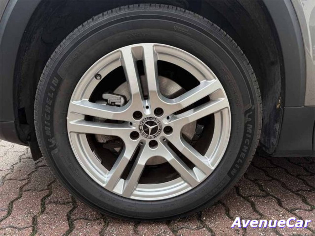 Mercedes-Benz GLB 180 d Automatic Sport (10)