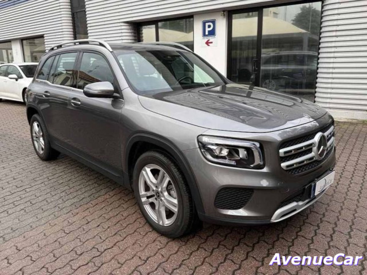 Mercedes-Benz GLB 180 d Automatic Sport (3)