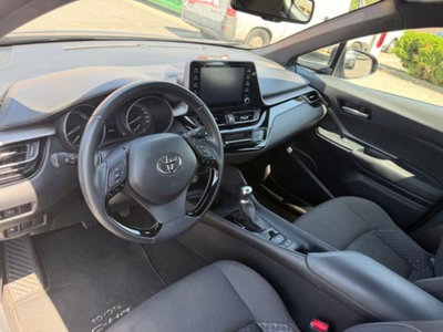 Toyota Toyota C-HR 1.8 Hybrid E-CVT Black Edition (14)