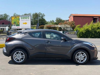 Toyota Toyota C-HR 1.8 Hybrid E-CVT Black Edition (8)