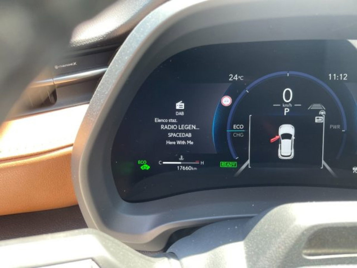 Lexus LBX 1.5 hybrid Relax 4wd (15)
