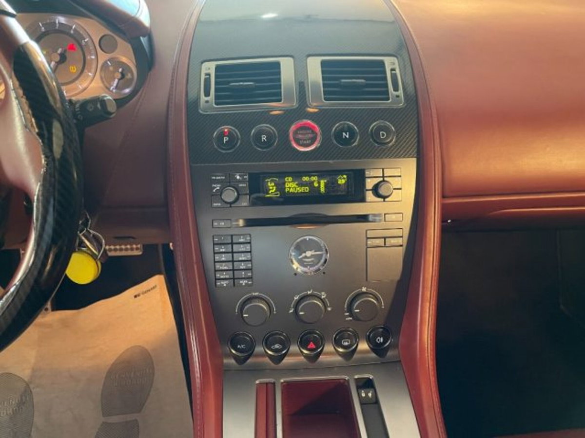 Aston Martin DB9 DB9 Coupé Touchtronic (9)
