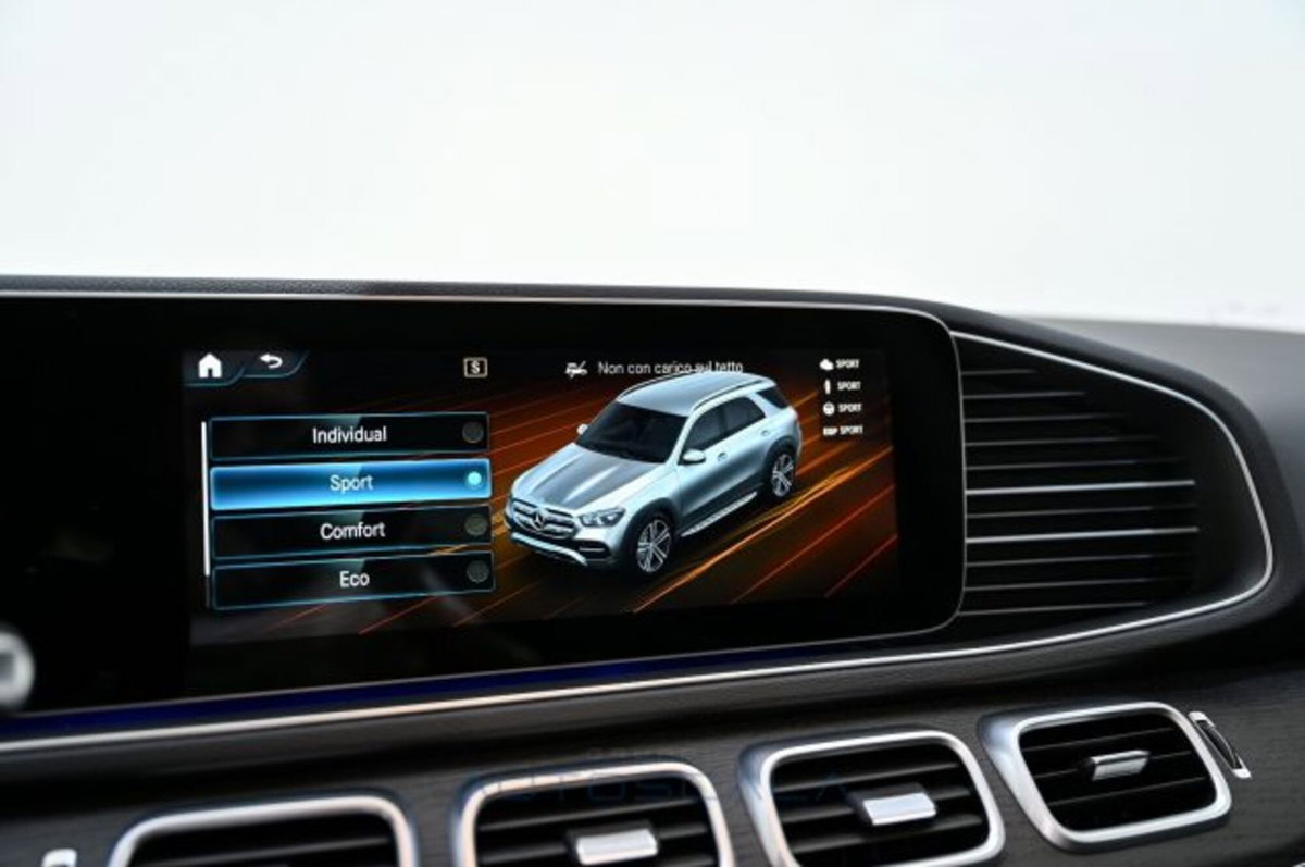 Mercedes-Benz GLE Coupé 300 d 4Matic Mild Hybrid Coupé Premium Pro (15)