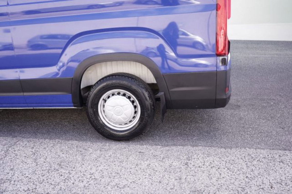 Maxus Deliver Furgone Deliver 9 2.0 crdi 150cv L3H2 rwd my26 (17)