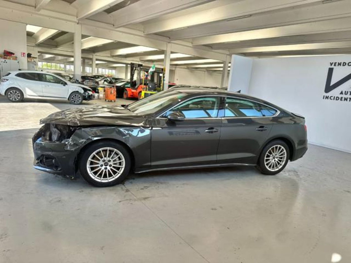 Audi A5 Sportback Sportback 40 2.0 tdi mhev Business 204cv s-tronic (4)