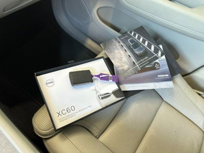 Volvo XC60 B5 (d) AWD Geartronic Inscription (18)