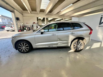 Volvo XC60 B5 (d) AWD Geartronic Inscription (4)