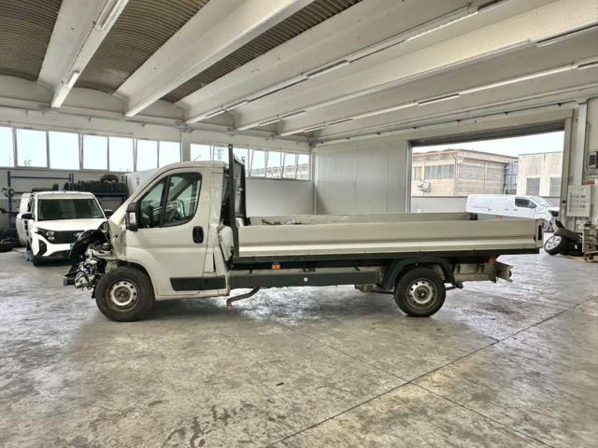 Fiat Ducato maxi 35 LH1 2.2 mjt3 140cv ribalt.trilat. serie 9 (4)