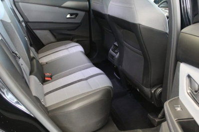 Opel Grandland 1.2 hybrid GS 145cv e-dcs6 (9)