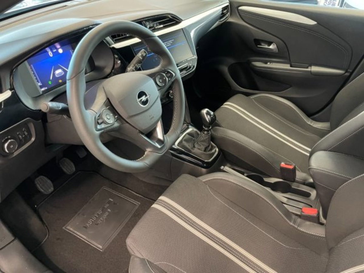 Opel Corsa 1.2 100 CV GS Line (15)
