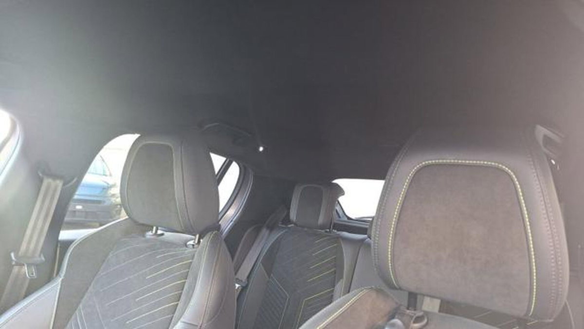 Peugeot 208 motore elettrico 136 CV 5 porte GT Line (13)