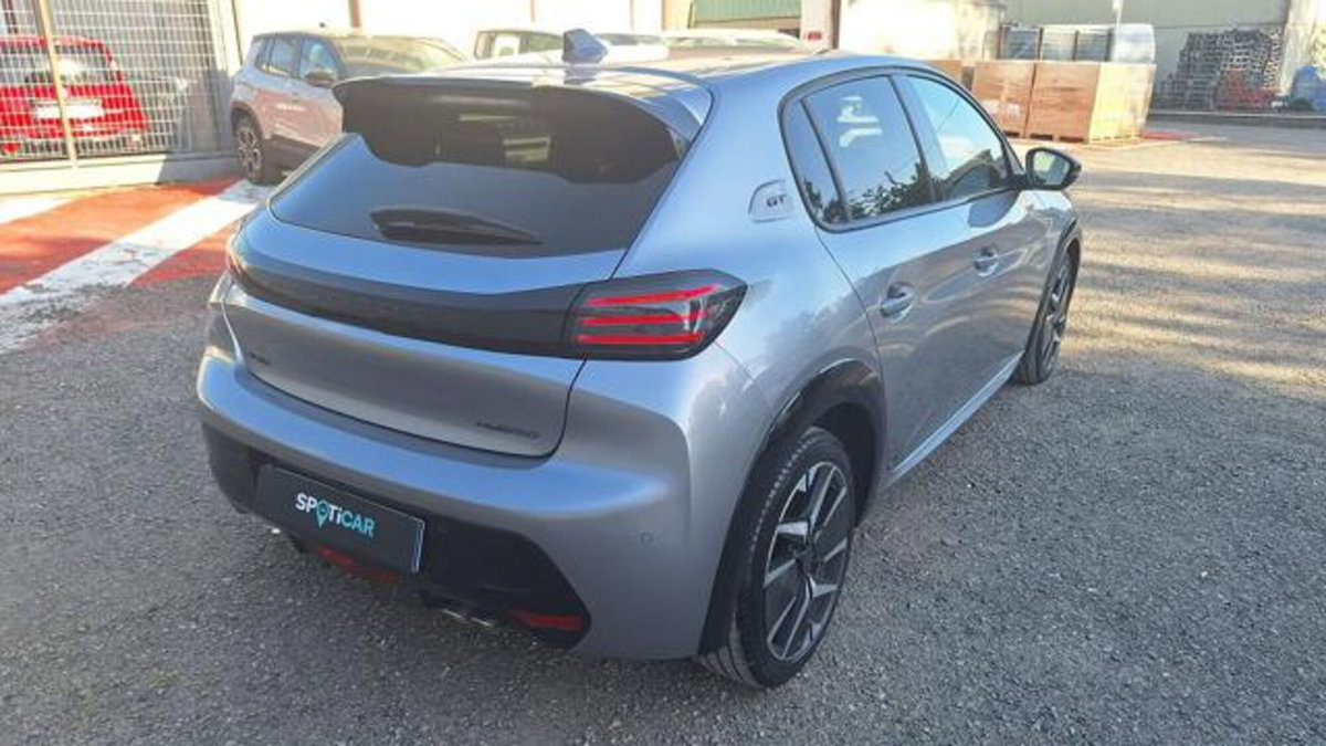 Peugeot 208 motore elettrico 136 CV 5 porte GT Line (5)