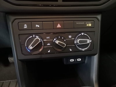 Volkswagen T-Cross 1.0 tsi Edition 95cv (18)