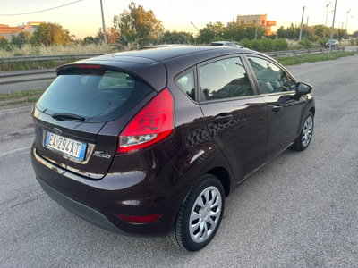 Ford Fiesta 1.4 5 porte Bz.- GPL Titanium (5)