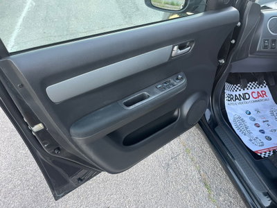 Suzuki Swift 1.3 GPL 5p. GL Safety Pack (9)