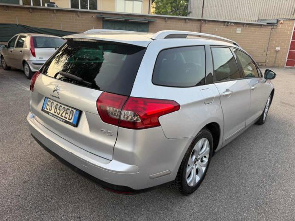 Citroen C5 Station Wagon 2.0 HDi 140 Exclusive (7)